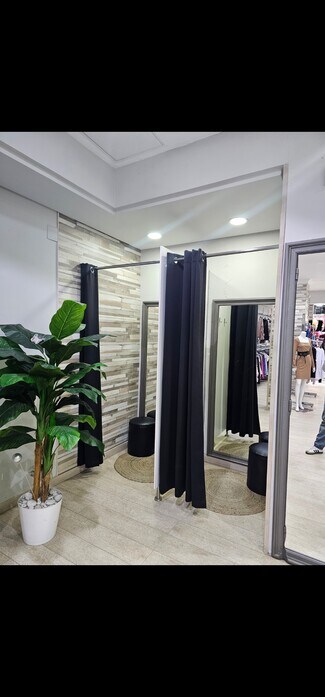 Plus de détails pour Calle Pinto, 41, Parla - Local commercial à vendre