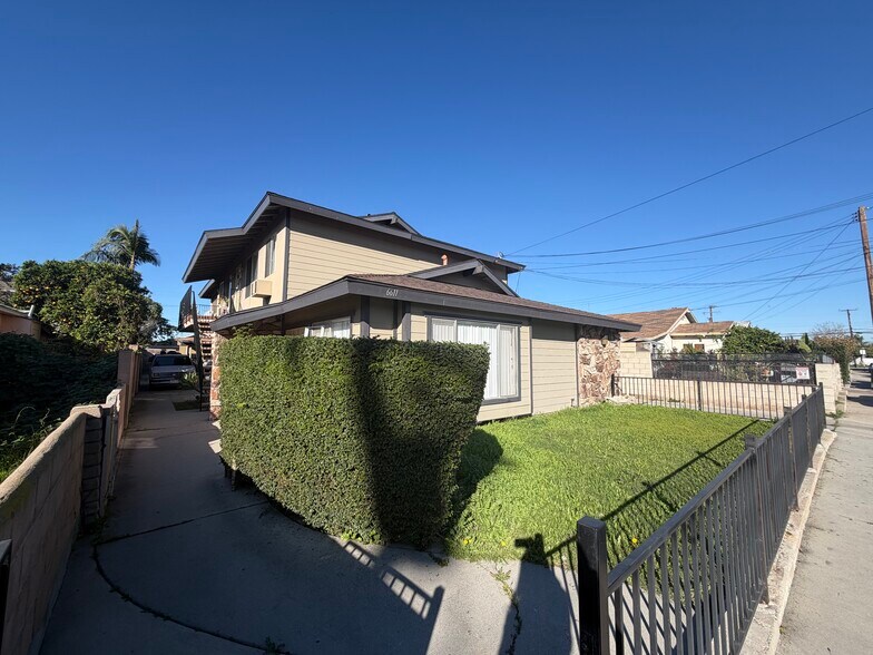 6611 Kingman Ave, Buena Park, CA à vendre - Photo de l’immeuble – Image 3 sur 4