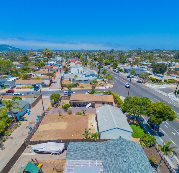4190 Clairemont Dr, San Diego, CA à vendre - Photo de l’immeuble – Image 3 sur 17