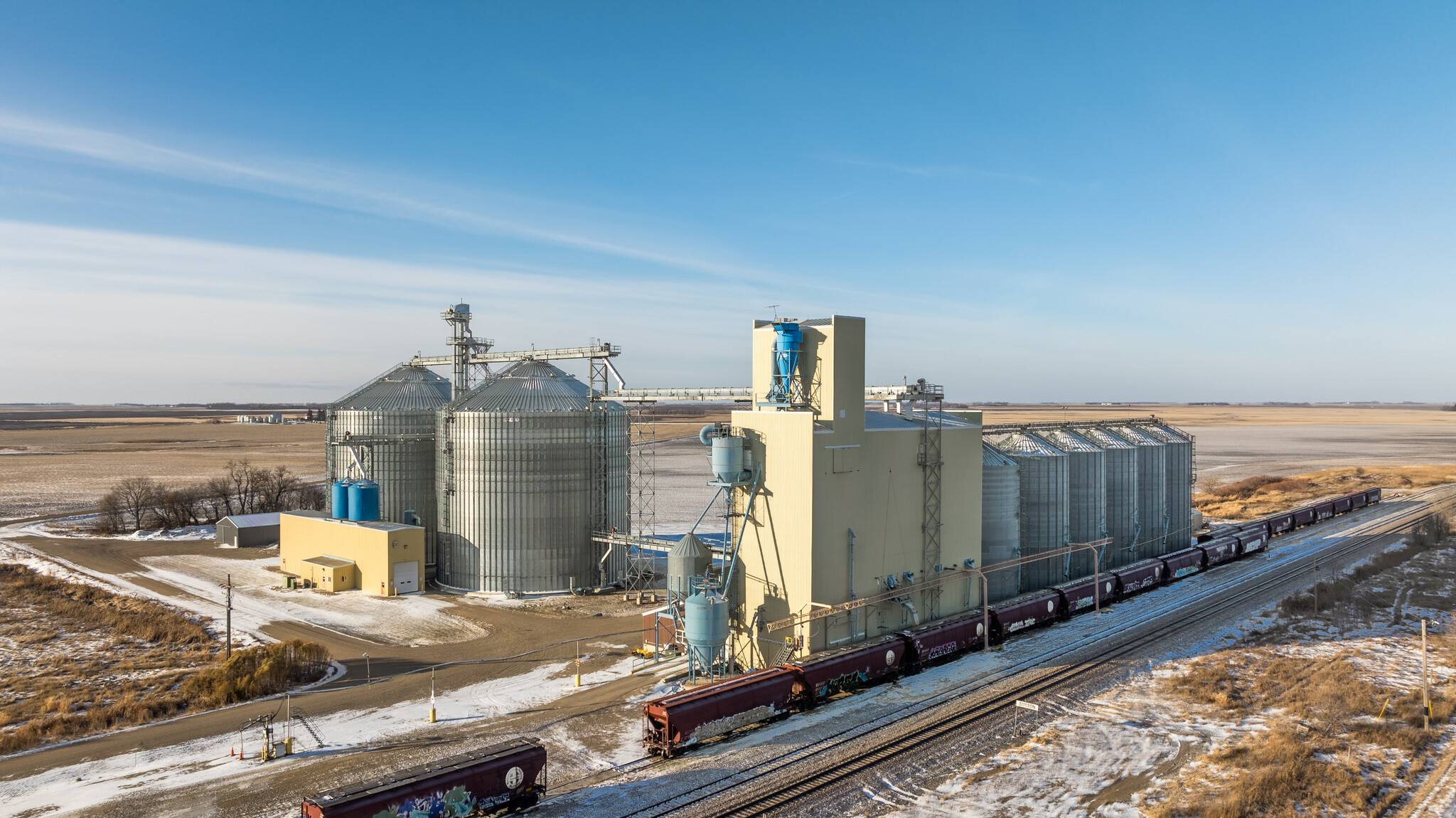 500 Railroad Ave, Sutton, ND à vendre Photo principale– Image 1 sur 20