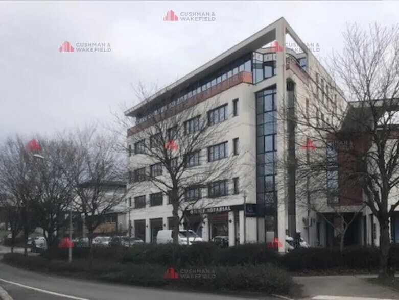Bureau dans Besançon à louer - Photo de l’immeuble – Image 2 sur 5