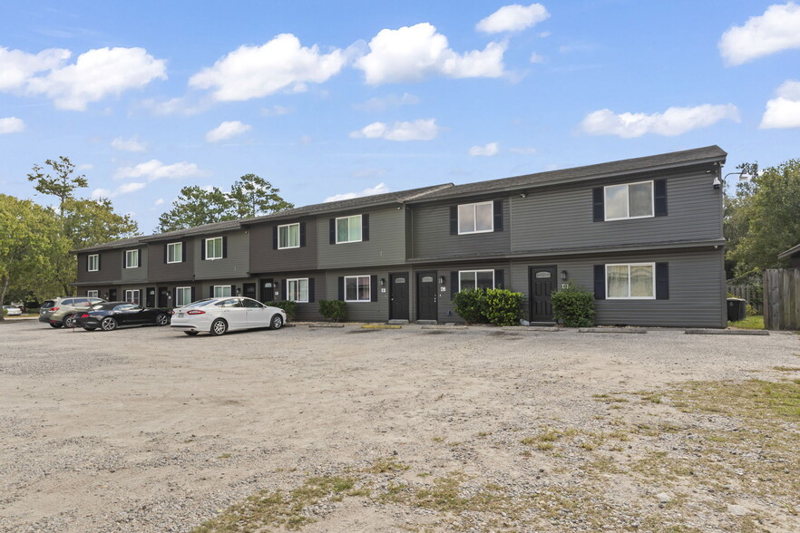 711 67th Ave N, Myrtle Beach, SC à vendre - Photo de l’immeuble – Image 1 sur 21