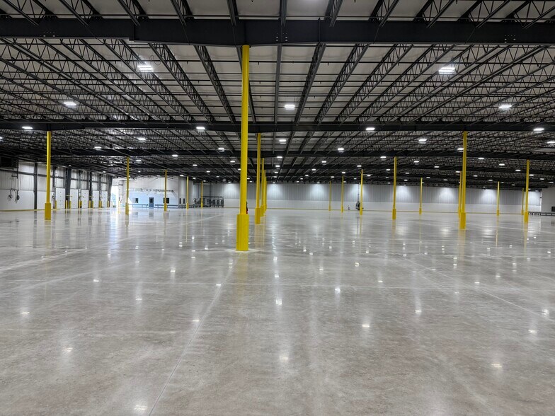 1410-1440 N Vandemark Rd, Sidney, OH à louer - Photo de l’immeuble – Image 2 sur 12