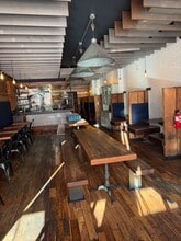 240-242 Court St, Brooklyn, NY à louer Photo intérieure– Image 2 sur 4