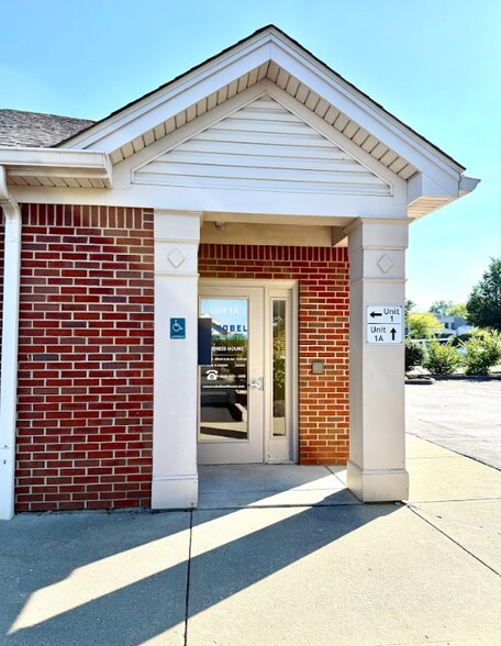 5966 Boymel Dr, Fairfield, OH à louer - Photo de l’immeuble – Image 2 sur 10