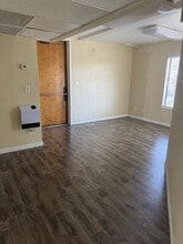 2204 Garnet Ave, San Diego, CA à louer Photo intérieure– Image 2 sur 13