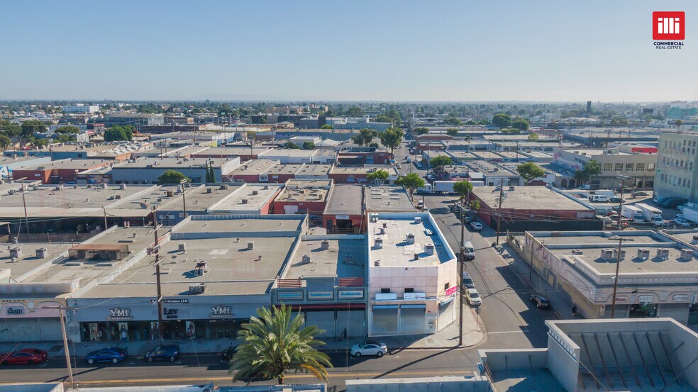 1204 Paloma St, Los Angeles, CA à vendre - Photo de l’immeuble – Image 3 sur 10