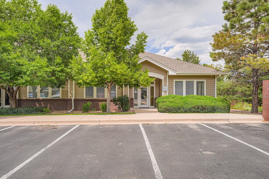 2220 S Fraser St, Aurora, CO à vendre - Photo de l’immeuble – Image 1 sur 11