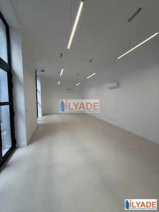 Plus de détails pour 5 Rue Saint Jacques, Marseille - Bureau à louer