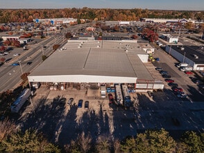 2645 N Main St, High Point, NC à louer Photo intérieure– Image 2 sur 4