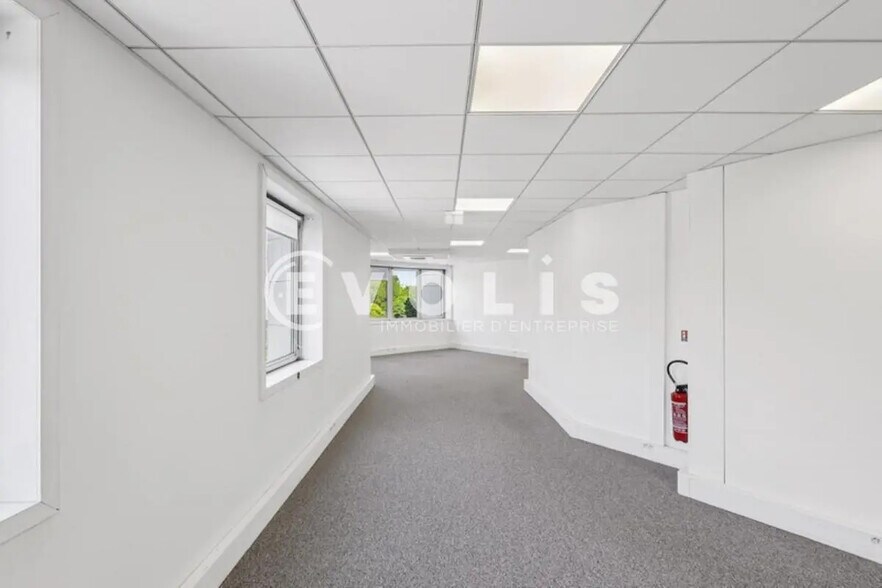 1-3 Allée Edmee Lheureux, Joinville-le-Pont à louer - Photo de l’immeuble – Image 2 sur 14