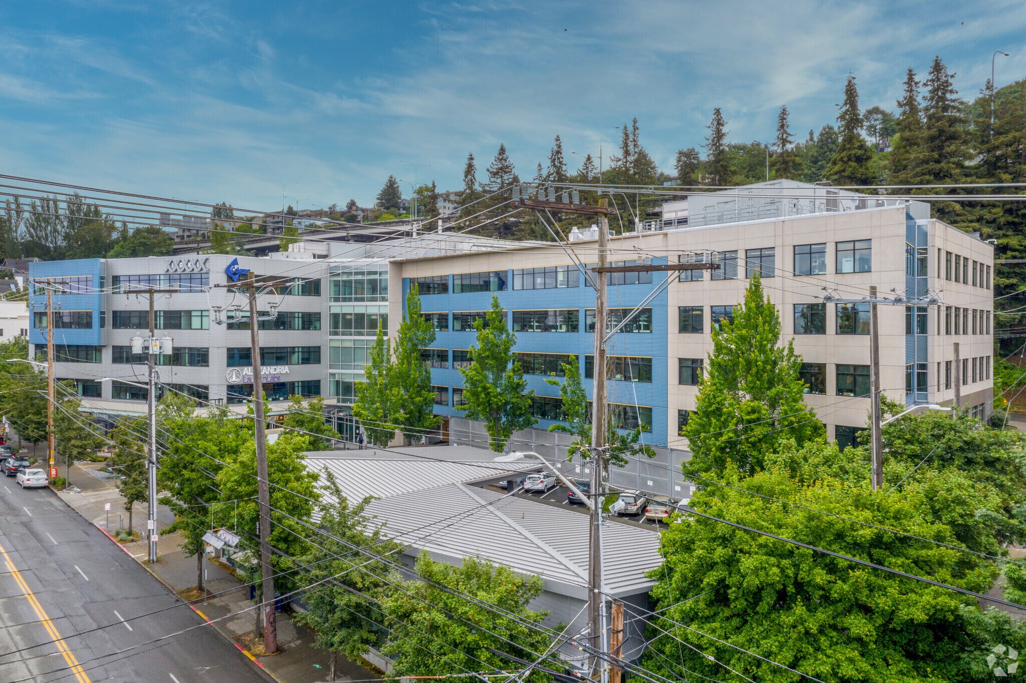 1616 Eastlake Ave E, Seattle, WA à louer Photo principale– Image 1 sur 3
