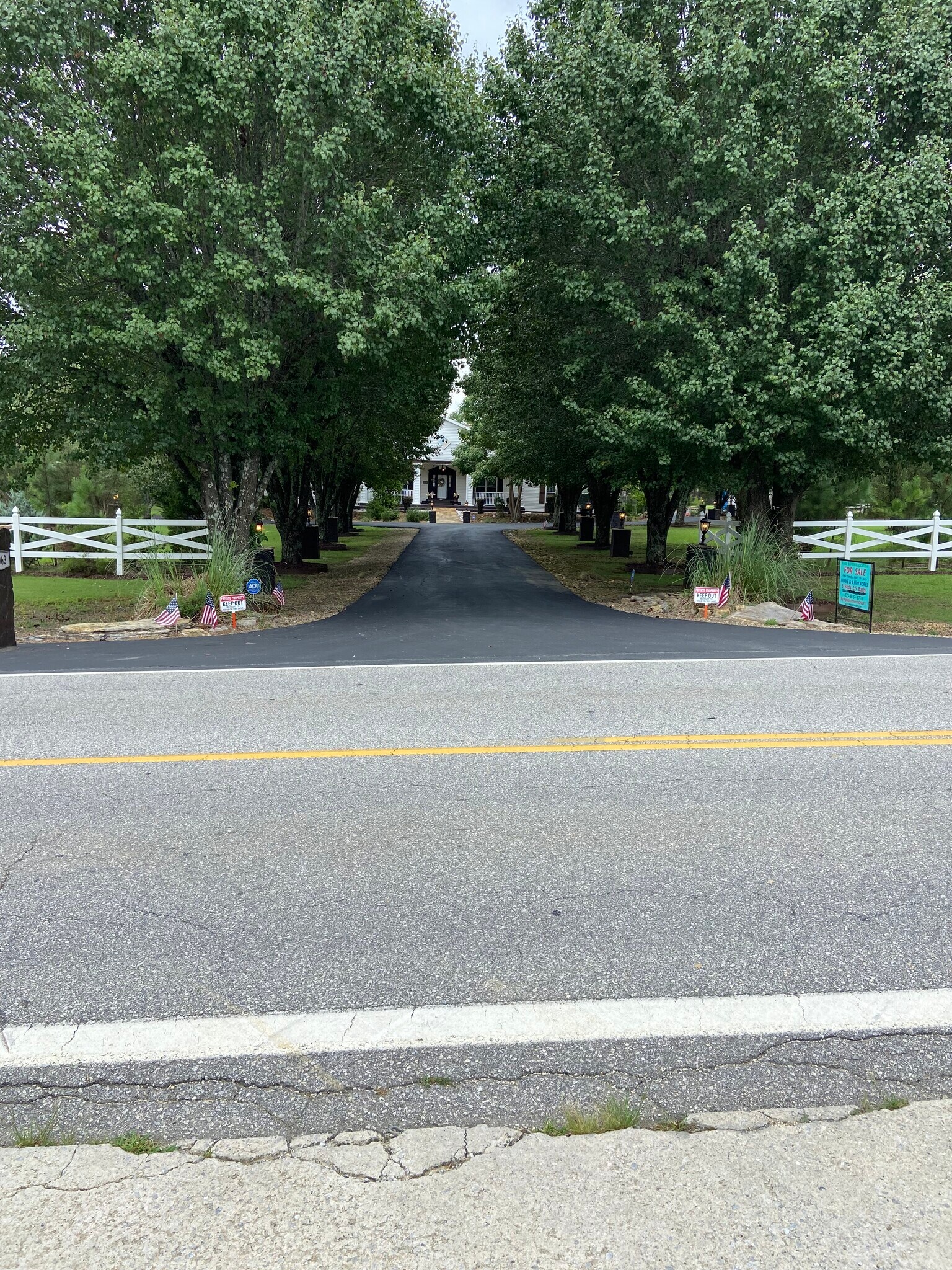 1963 or with 1969, Hixson, TN à vendre Photo de l’immeuble– Image 1 sur 23