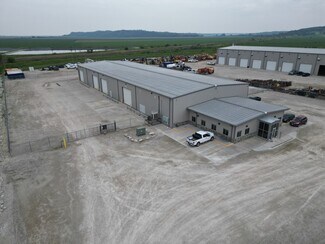 Plus de détails pour 3400 Old Mormon Bridge Rd, Crescent, IA - Industriel/Logistique à louer