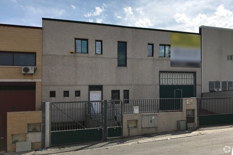 Industriel/Logistique dans Leganés, Madrid à vendre - Photo de l’immeuble – Image 2 sur 2