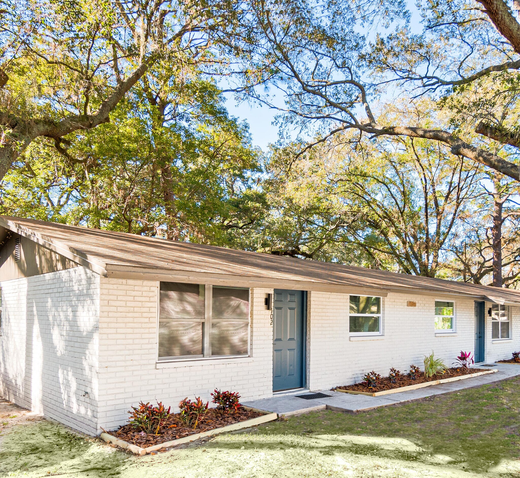 1921 E 137th Ave, Tampa, FL à vendre Photo principale– Image 1 sur 21