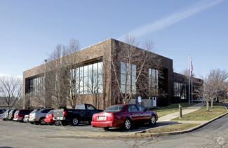 Plus de détails pour 5000 Cedar Plaza Pky, Saint Louis, MO - Bureau/Médical à louer