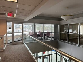 761 W 78th St, Chanhassen, MN à louer Photo intérieure– Image 2 sur 7