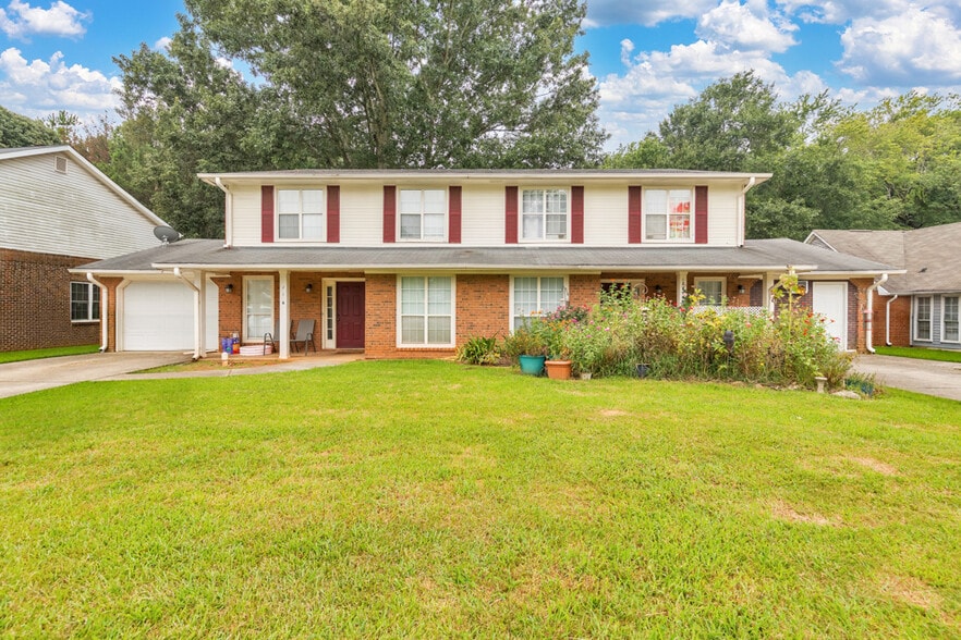 2814 Briar Hill Ln SE, Conyers, GA à vendre - Photo principale – Image 1 sur 41