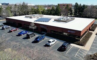Plus de détails pour 1902 Fox Dr, Champaign, IL - Bureau à louer
