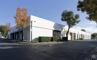 Plus de détails pour 3833 Schaefer Ave, Chino, CA - Local d'activités à louer