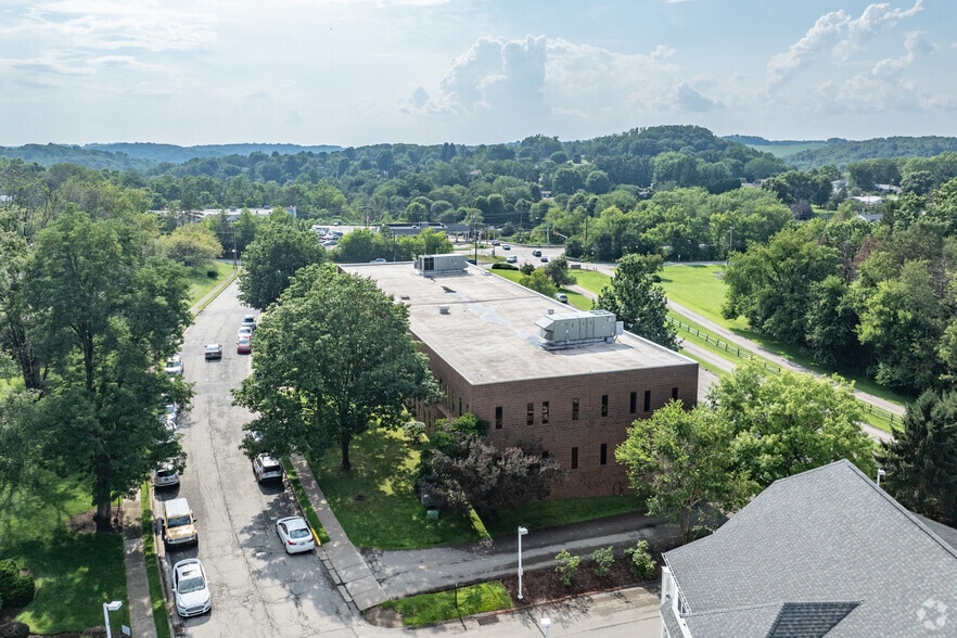 1 Northgate Sq, Greensburg, PA à louer - Aérien – Image 2 sur 2