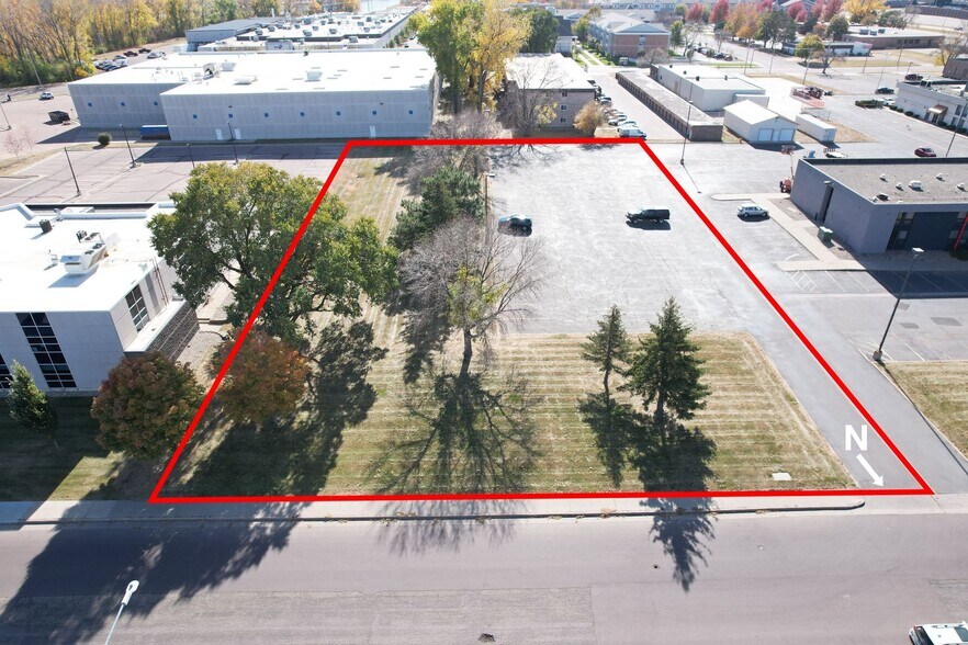 1301 W Russell St, Sioux Falls, SD à louer - Aérien – Image 3 sur 3
