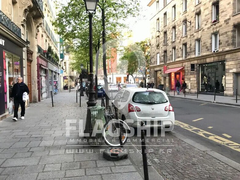 Local commercial dans Paris à louer - Photo de l’immeuble – Image 3 sur 3