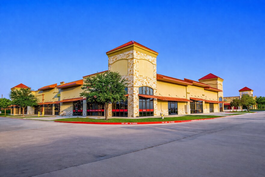 861 N Coleman St, Prosper, TX à louer - Photo de l’immeuble – Image 3 sur 14