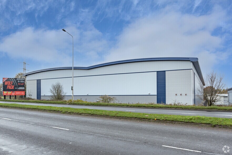 Cannock Rd, Featherstone à louer - Photo de l’immeuble – Image 3 sur 6