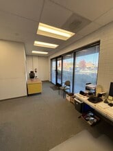 450 Lakeville St, Petaluma, CA à louer Photo intérieure– Image 1 sur 6