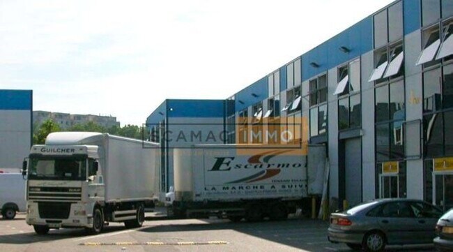 Plus de détails pour Industriel/Logistique à louer