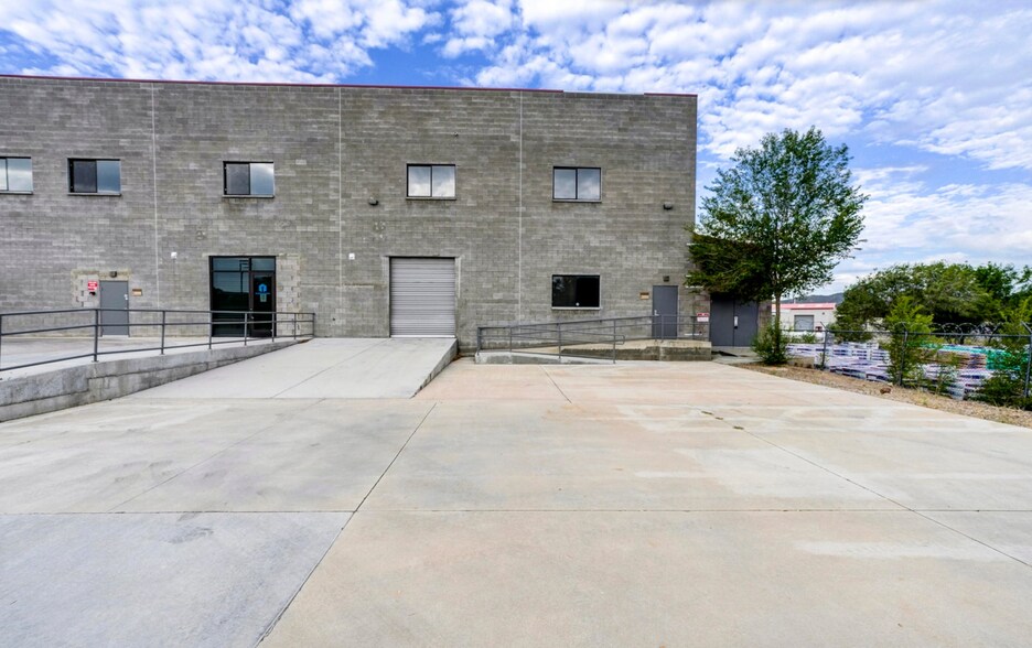 430 N Mount Vernon Ave, Prescott, AZ à louer - Photo de l’immeuble – Image 2 sur 2