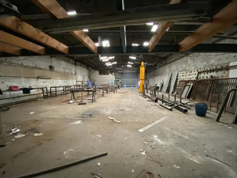 Industriel/Logistique dans Marseille à vendre - Photo intérieure – Image 3 sur 4