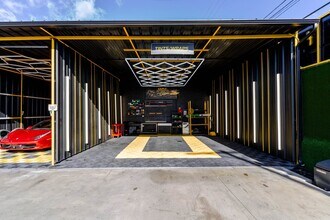 2346 N San Fernando Rd, Los Angeles, CA à louer Photo intérieure– Image 1 sur 16