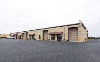 Plus de détails pour 760 Heartland Dr, Sugar Grove, IL - Industriel/Logistique à louer