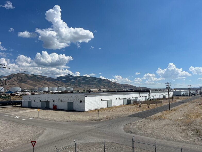 1477 K Ave, Tooele, UT à vendre - Photo de l’immeuble – Image 3 sur 6