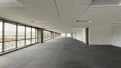 404 Camino del Rio S, San Diego, CA à louer Photo intérieure– Image 2 sur 4