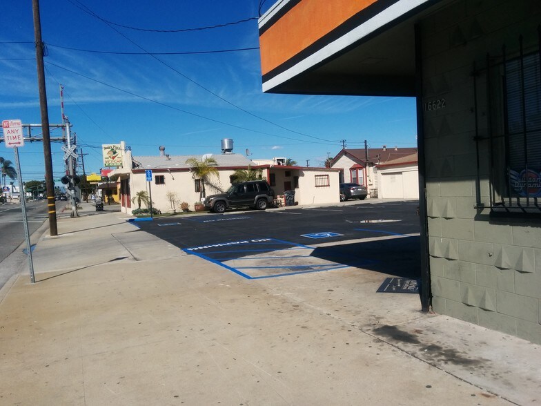 16616-16622 S Normandie Ave, Gardena, CA à vendre - Photo de l’immeuble – Image 2 sur 13