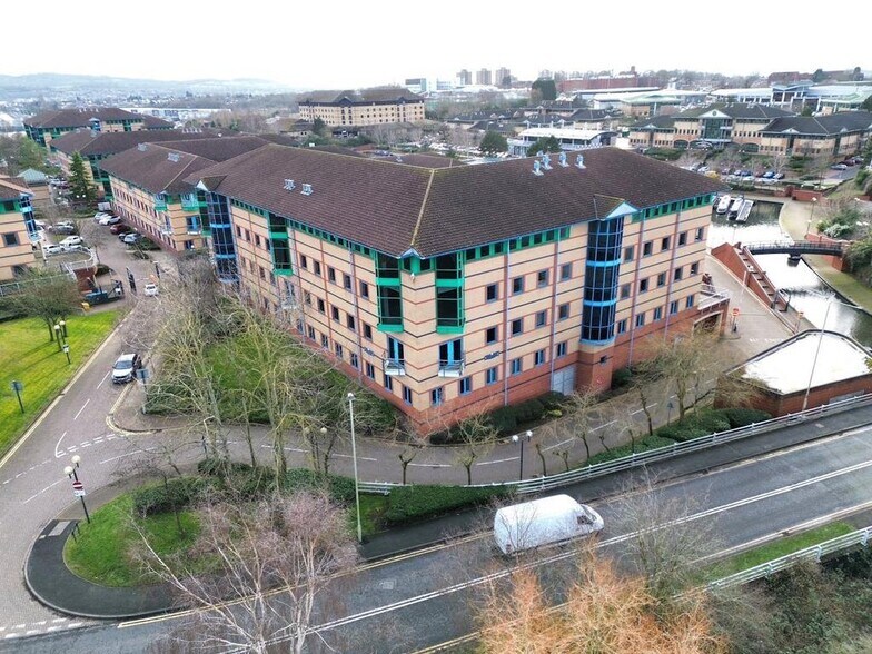 Waterfront E, Brierley Hill à louer - Photo de l’immeuble – Image 2 sur 23