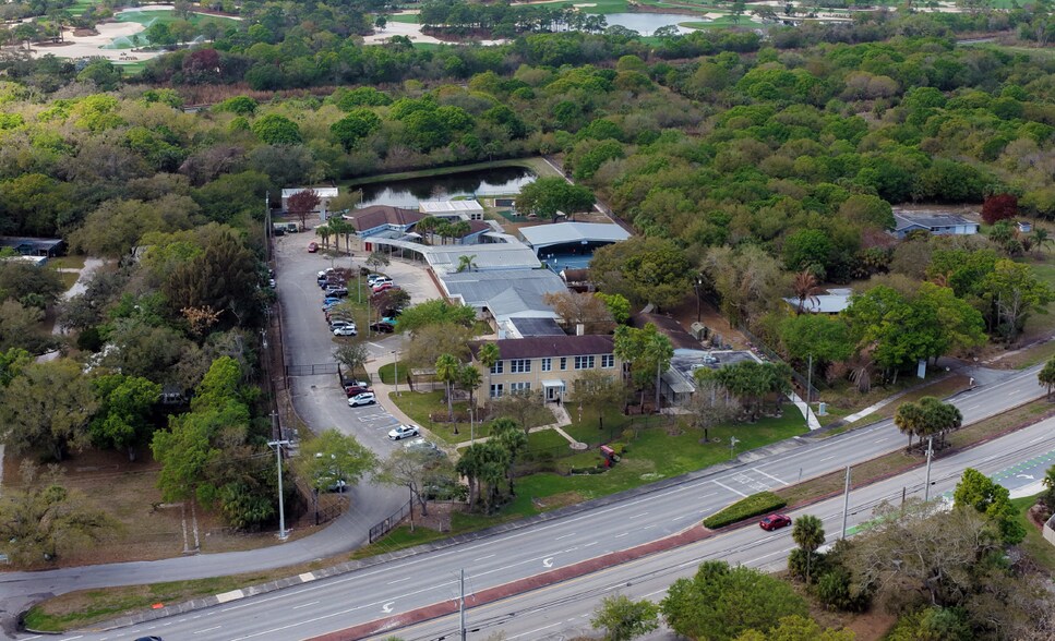 8895 N US Highway 1, Sebastian, FL à vendre - Photo de l’immeuble – Image 2 sur 6