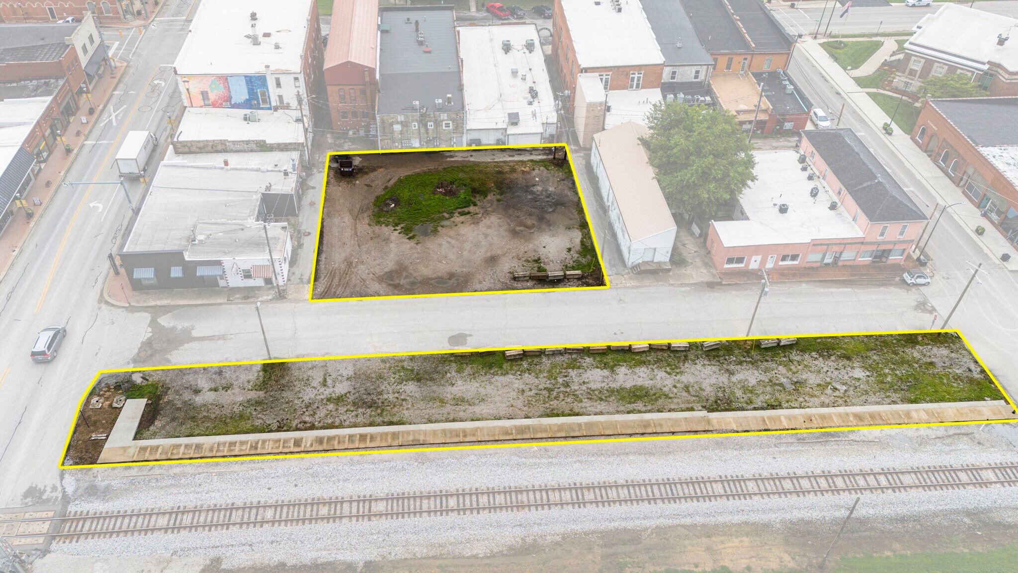 43 S Railroad St, Scottsburg, IN à vendre Photo de l’immeuble– Image 1 sur 12