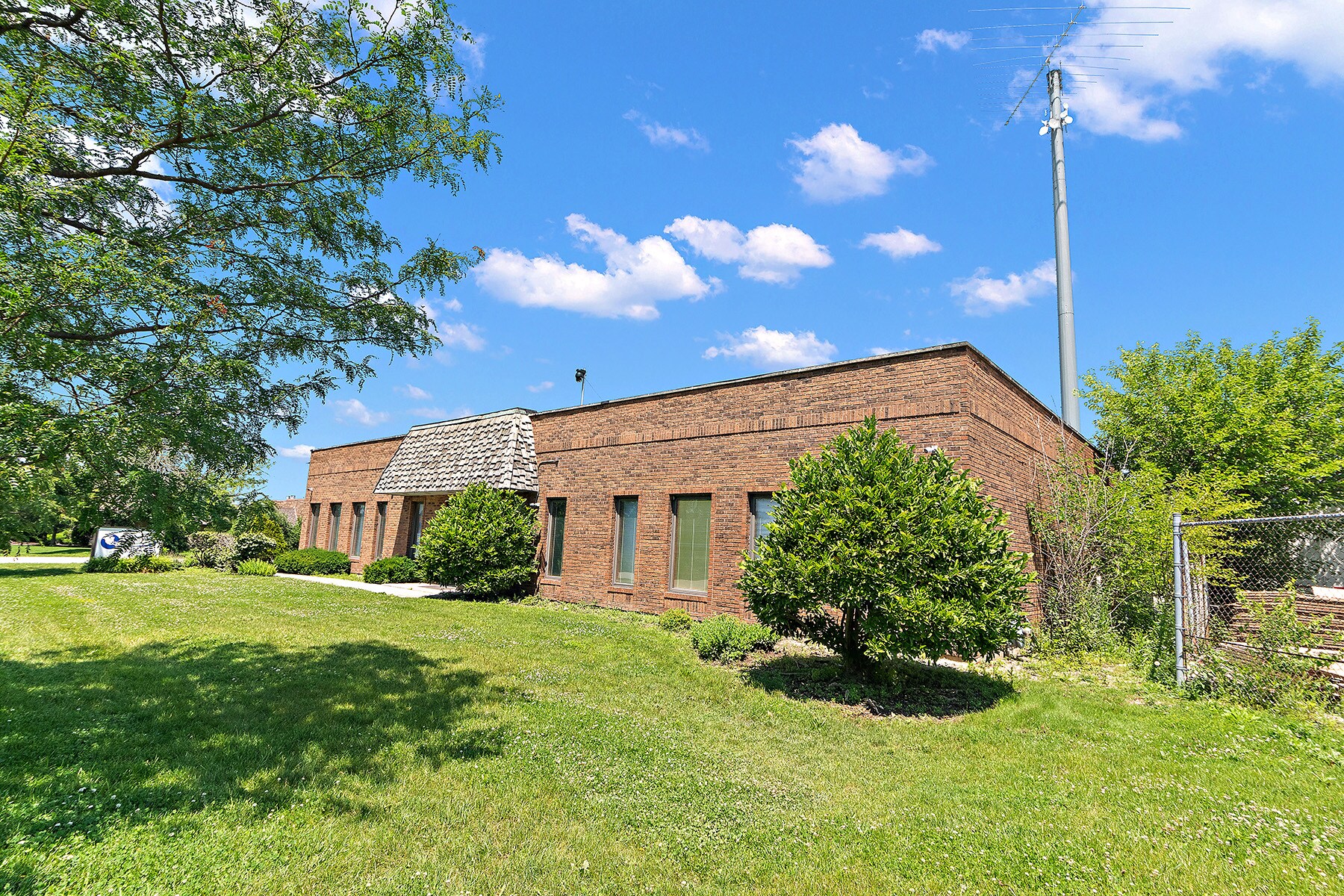 10470 164th Pl, Orland Park, IL à vendre Photo de l’immeuble– Image 1 sur 44