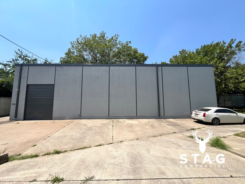 1200 Fort Worth Dr, Denton, TX à louer - Photo de l’immeuble – Image 1 sur 9
