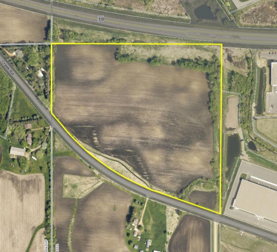 xxx Engler Blvd, Chaska, MN à vendre Photo principale– Image 1 sur 3