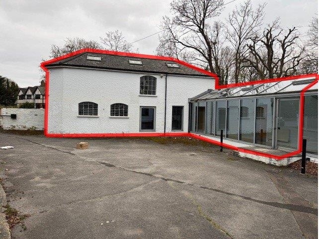 116 Palmerston Rd, Buckhurst Hill à louer - Photo de l’immeuble – Image 2 sur 3
