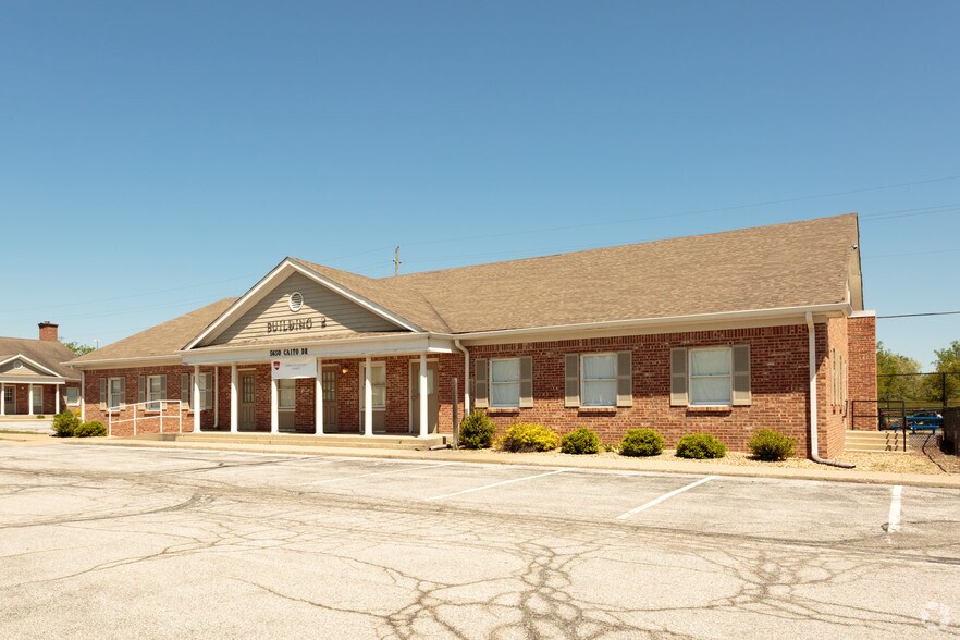 5640 Caito Dr, Indianapolis, IN à louer - Photo principale – Image 1 sur 5