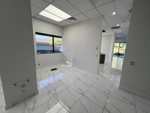 9155 Archibald Ave, Rancho Cucamonga, CA à louer Photo intérieure– Image 1 sur 3