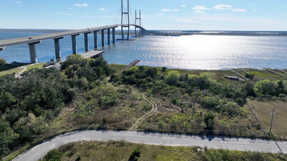 Liberty Harbor portefeuille de 3 biens à vendre sur LoopNet.fr - Aérien – Image 2 sur 3