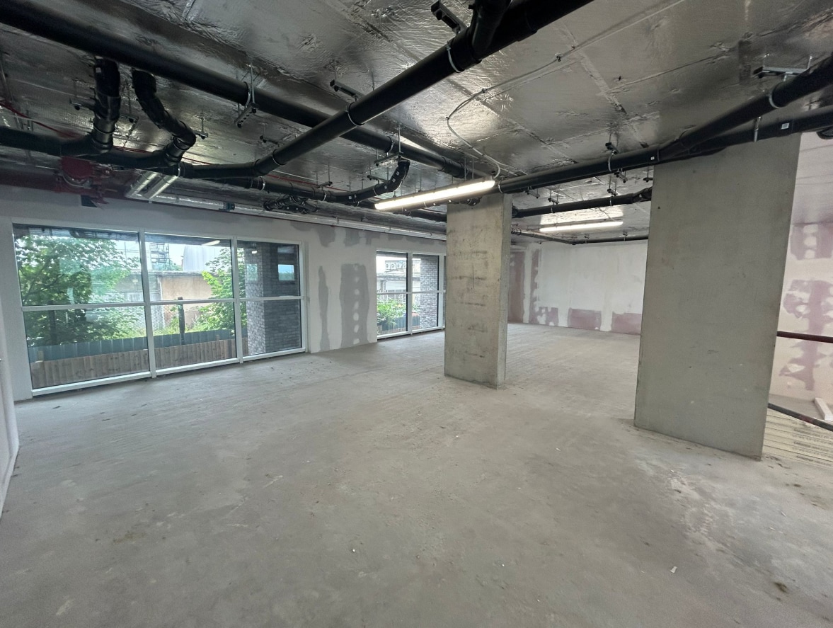 32 Osier Way, Londres à vendre Photo intérieure– Image 1 sur 2